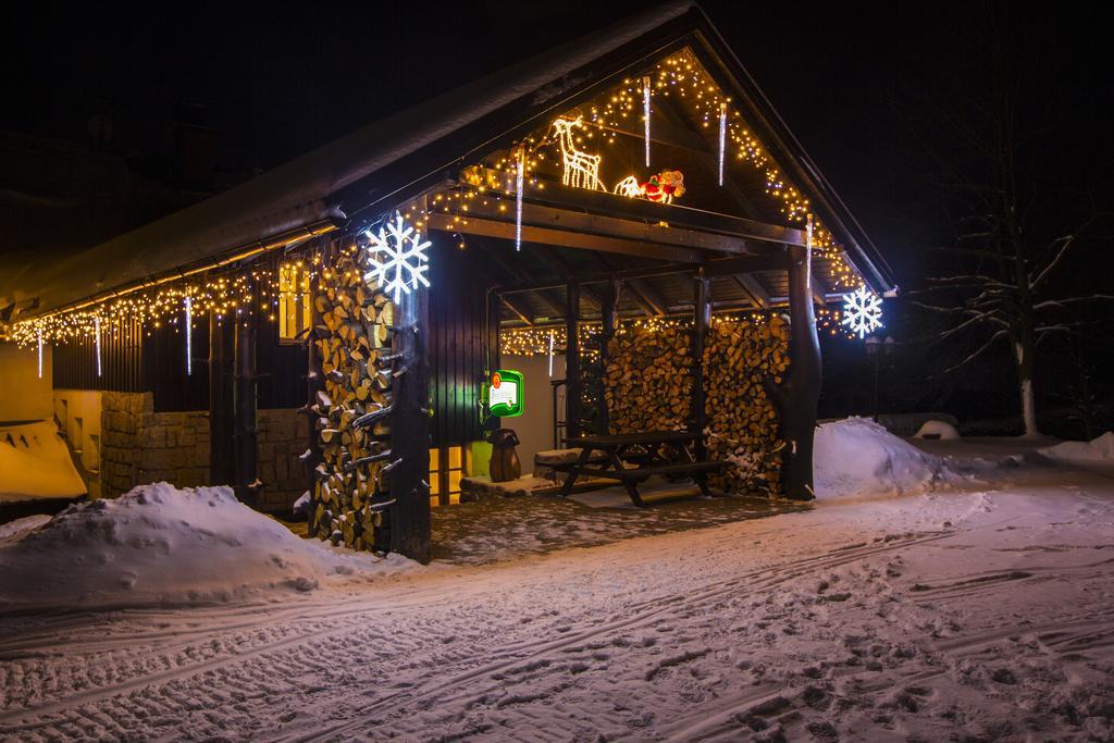 Chata Pod Lipami Hotel Rokytnice nad Jizerou Luaran gambar