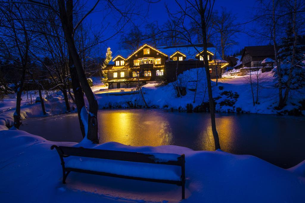 Chata Pod Lipami Hotel Rokytnice nad Jizerou Luaran gambar