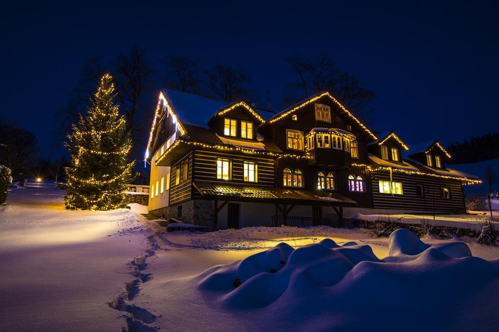 Chata Pod Lipami Hotel Rokytnice nad Jizerou Luaran gambar