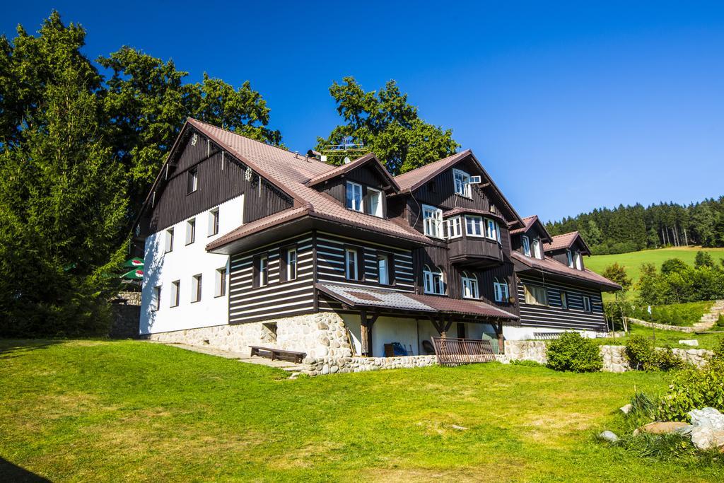 Chata Pod Lipami Hotel Rokytnice nad Jizerou Luaran gambar